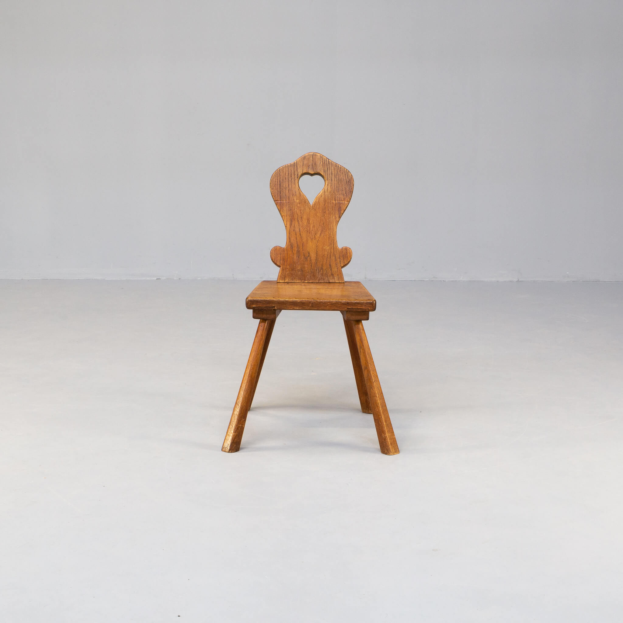 Beautiful set of 6 Rustic Alpine Mountain Chairs