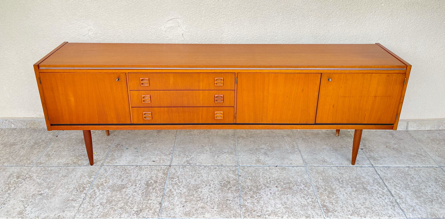 Scandinavian teak row