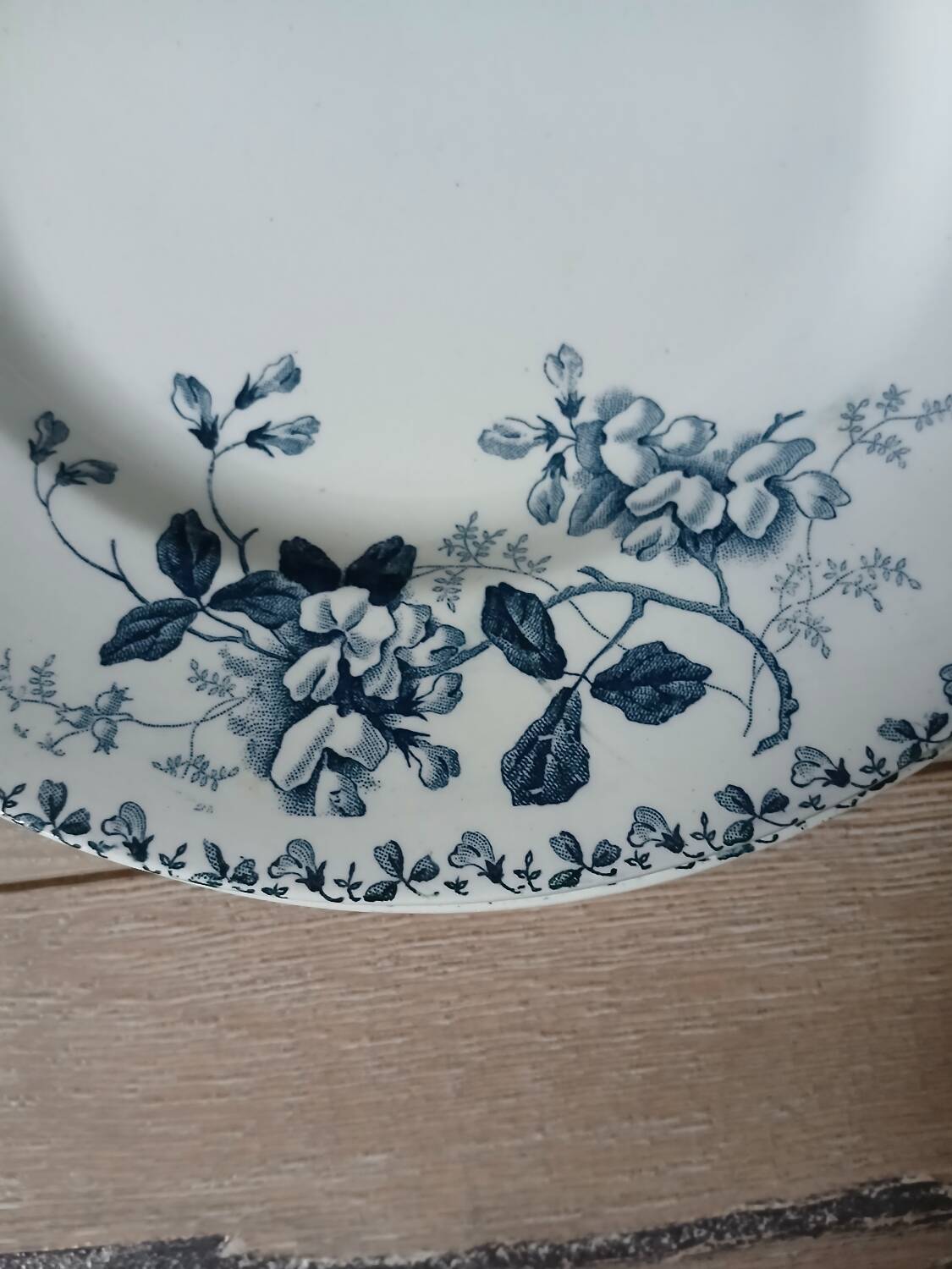 6 antique ironstone dinner plates