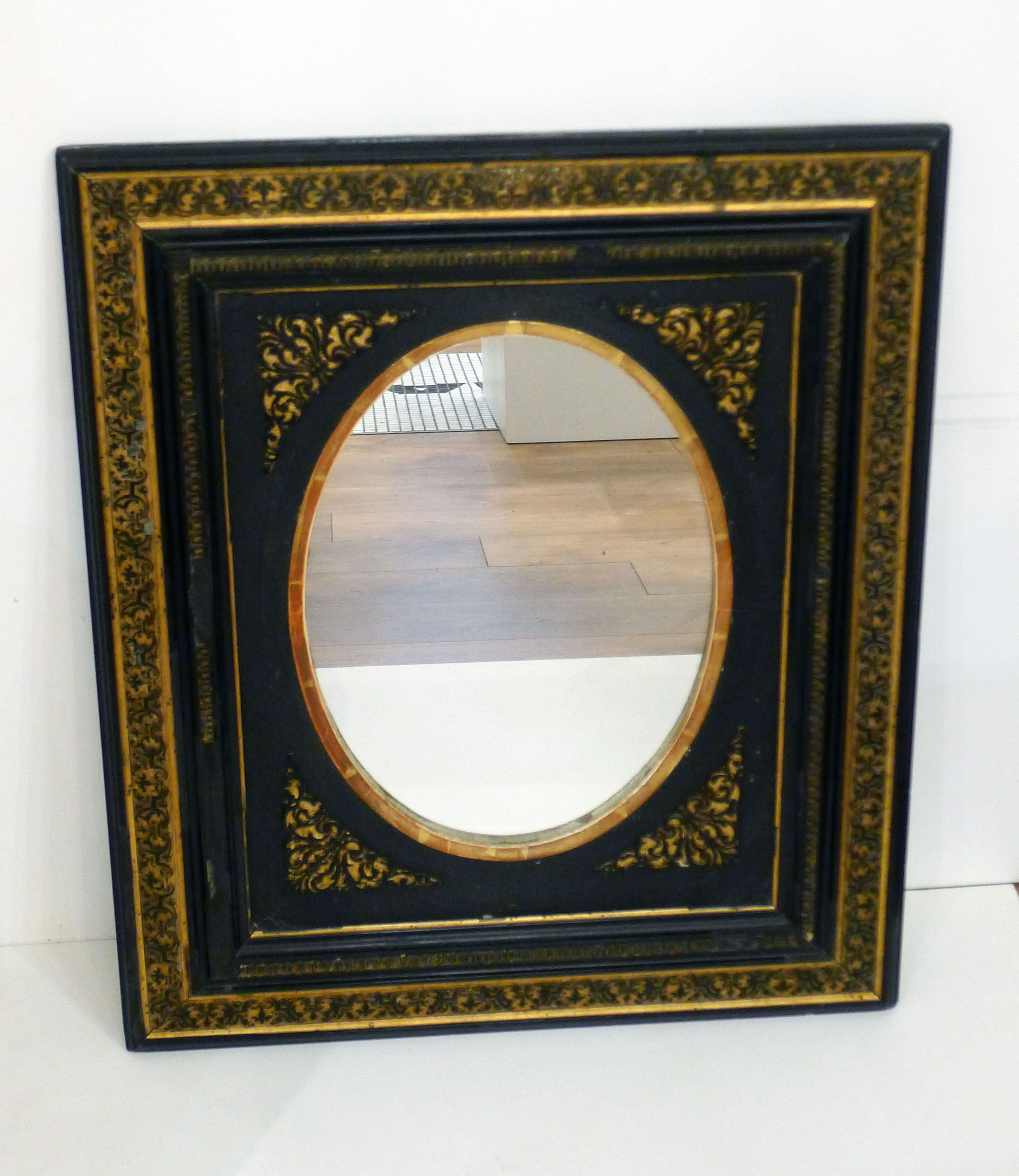 Napoleon III black oval mirror - 69x59cm