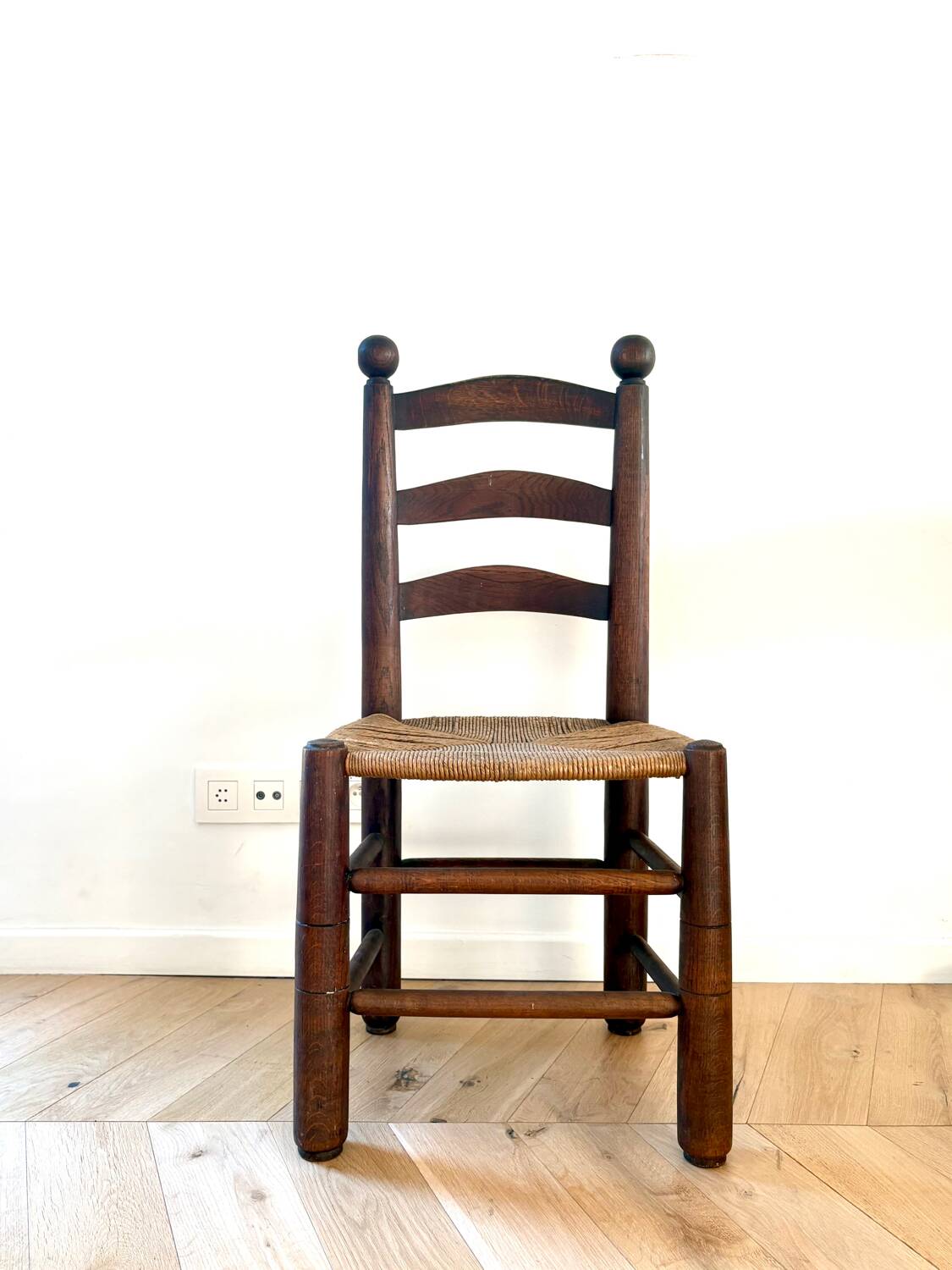 Lot de 6 chaises en bois massif/ paillées / style Dudouyt