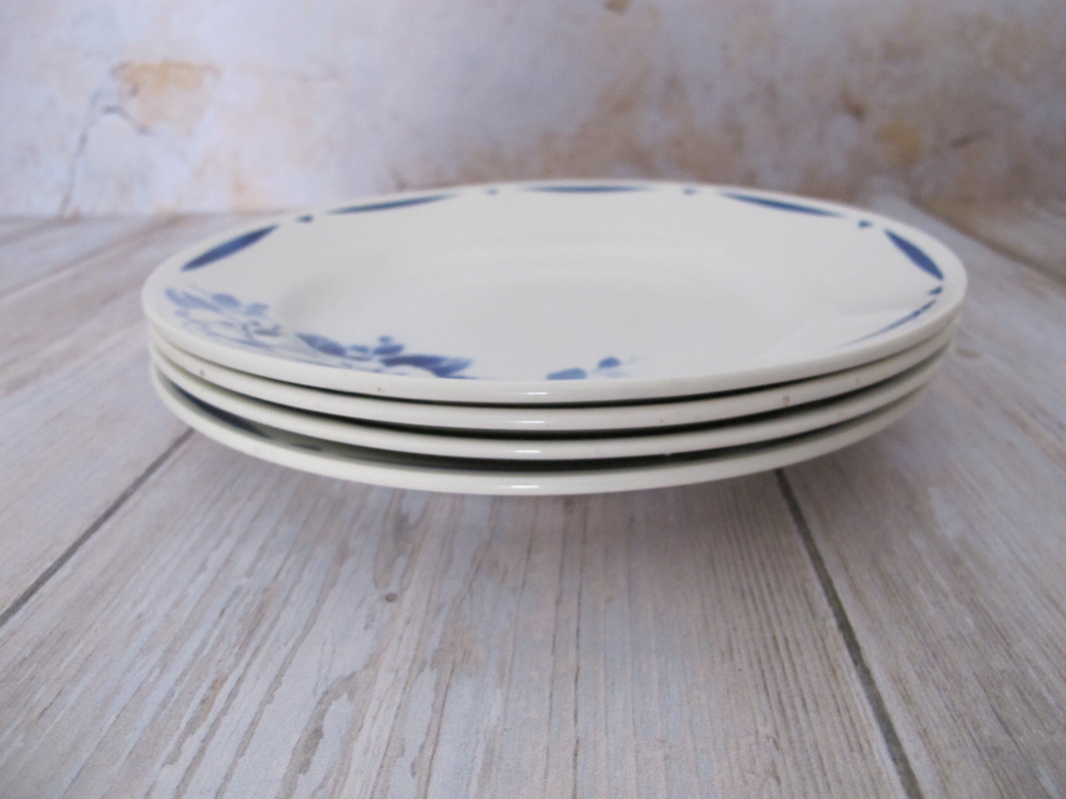 Lot 4 flat plates of st amand