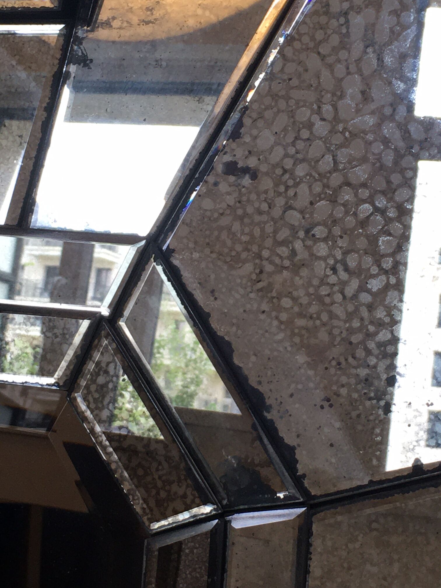 Art deco mirror 107x89cm