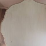 Guéridon en bois patiné à l'ancienne