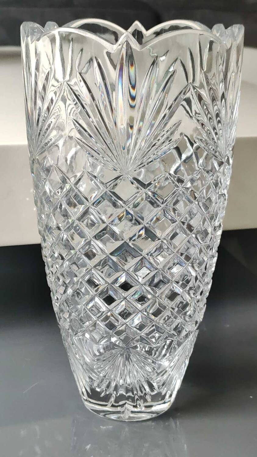Vintage Bohemian Crystal Vase. Stylish geometric patterned design. Boho-chic. High 24.5 cm