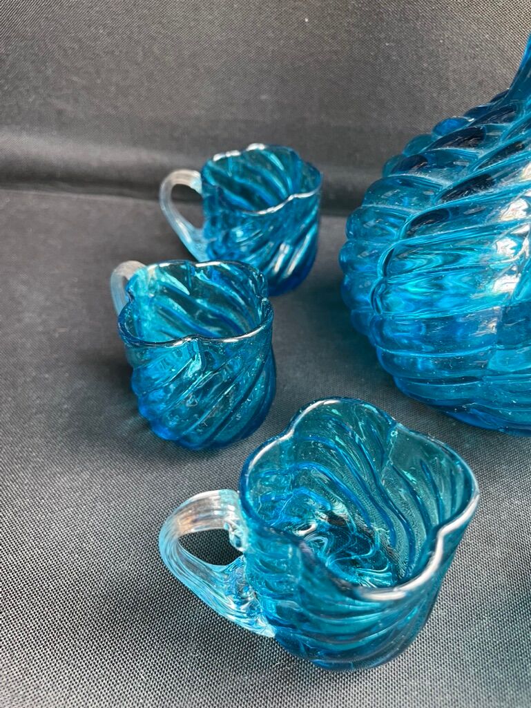 Liquor service in 1/2 blue crystal XIXth