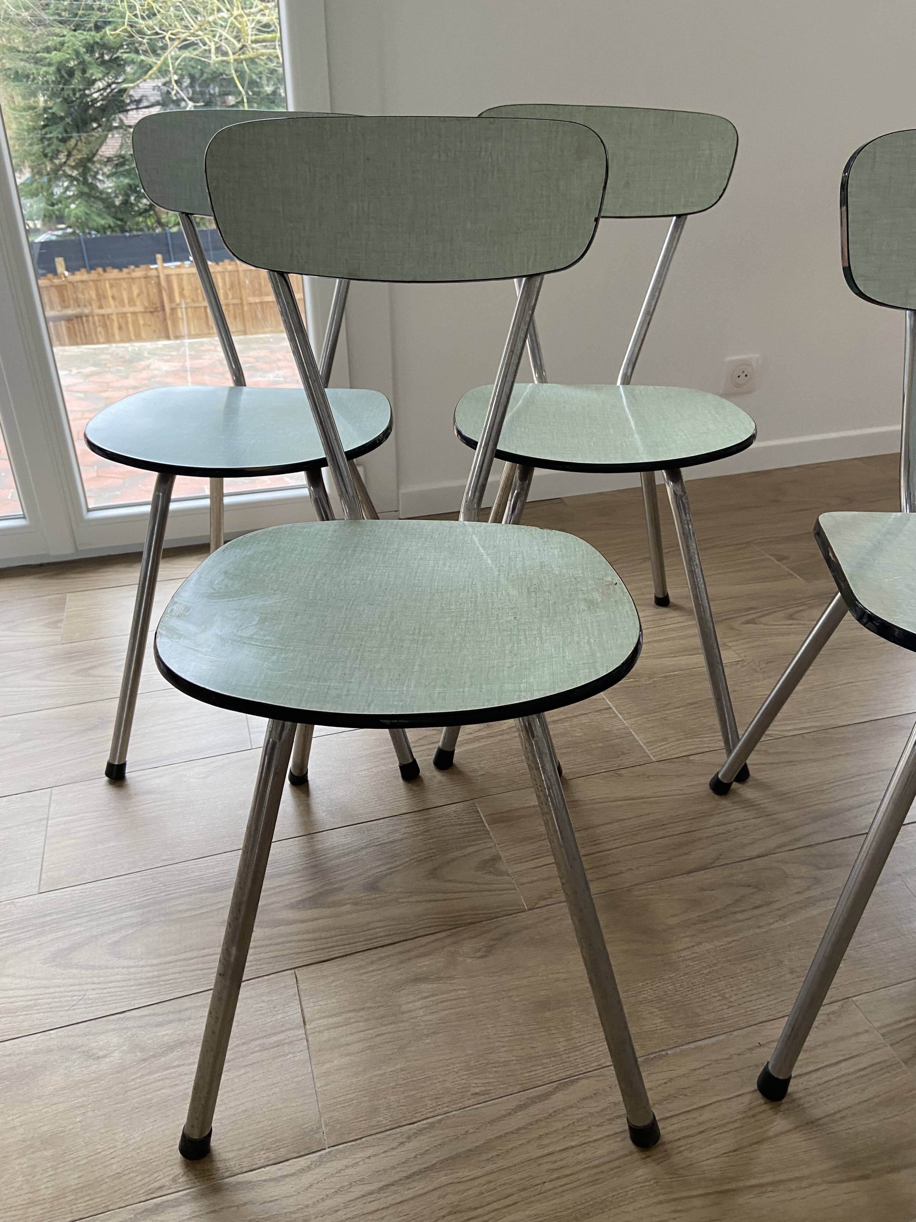 4 Formica Chairs