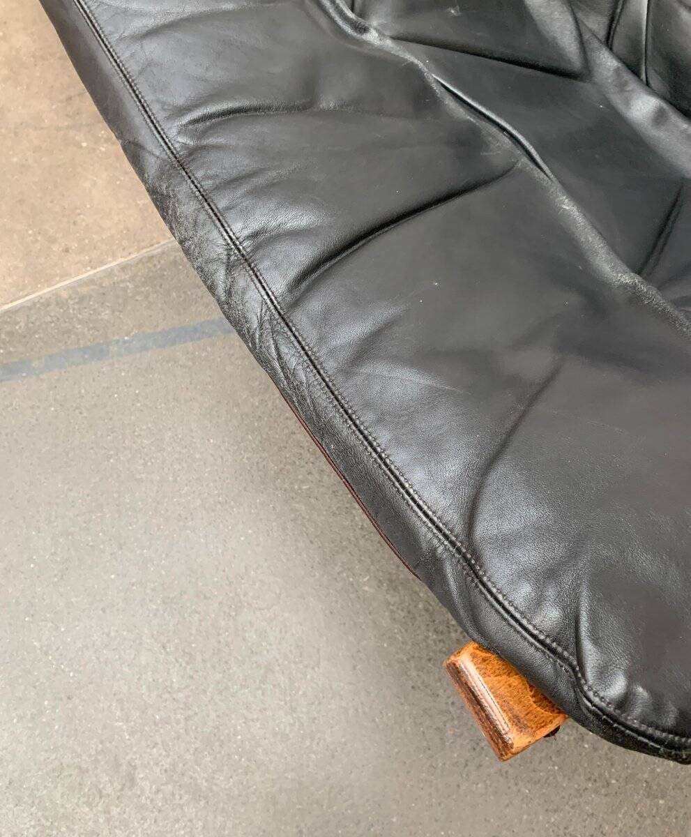 Set of 3 Norwegian Mi-Century Style Siesta Lounge Chairs and Glass Side Table by Ingmar Relling for Westnofa