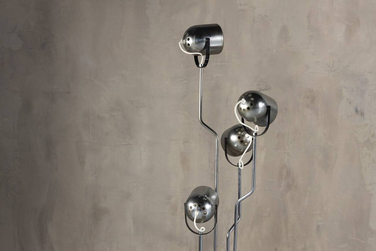 Goffredo Reggiani chrome floor lamp with four spotlights, Italy, 1970s