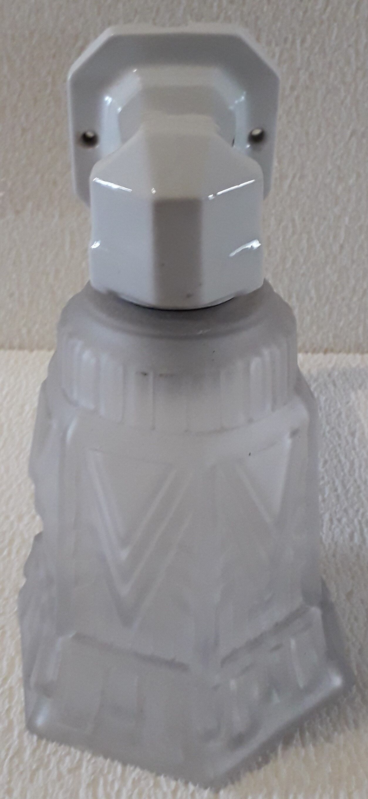 Art Deco porcelain wall light