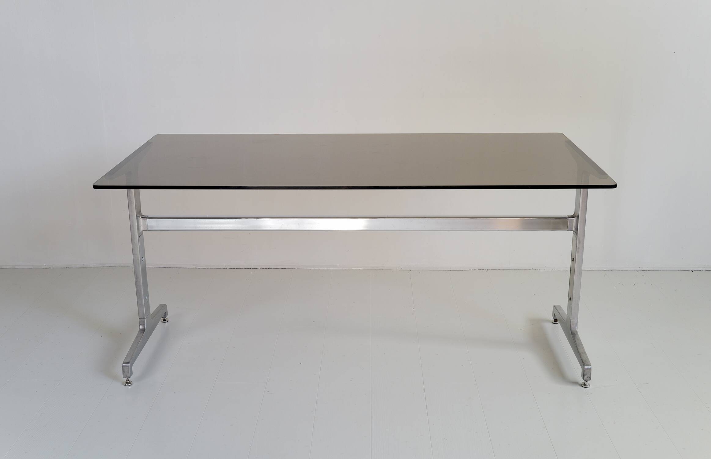 Table/bureau d'Etienne Fermigier, France 1970