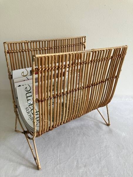 Magazine rack, rattan