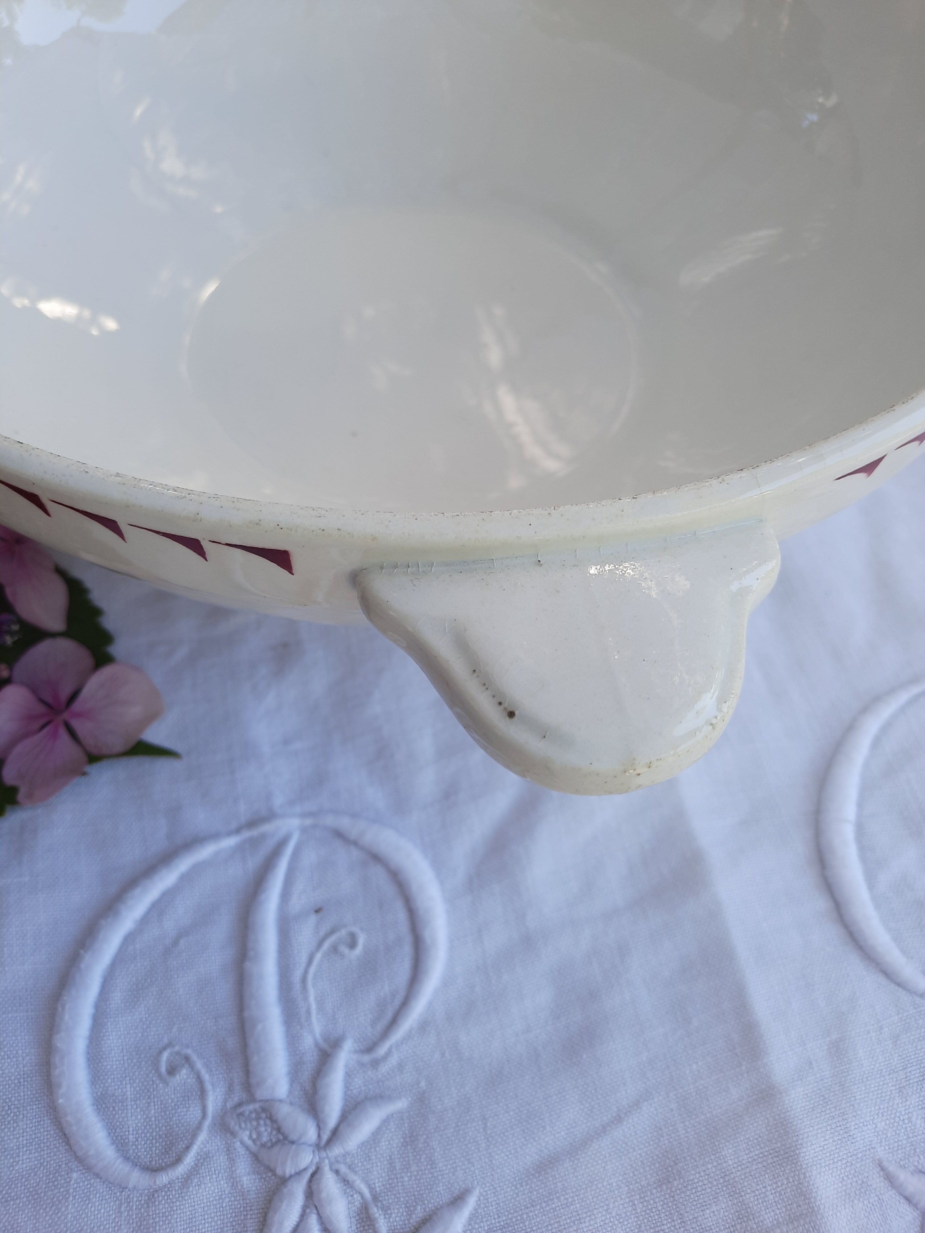 L'Amandinoise earthenware salad bowl