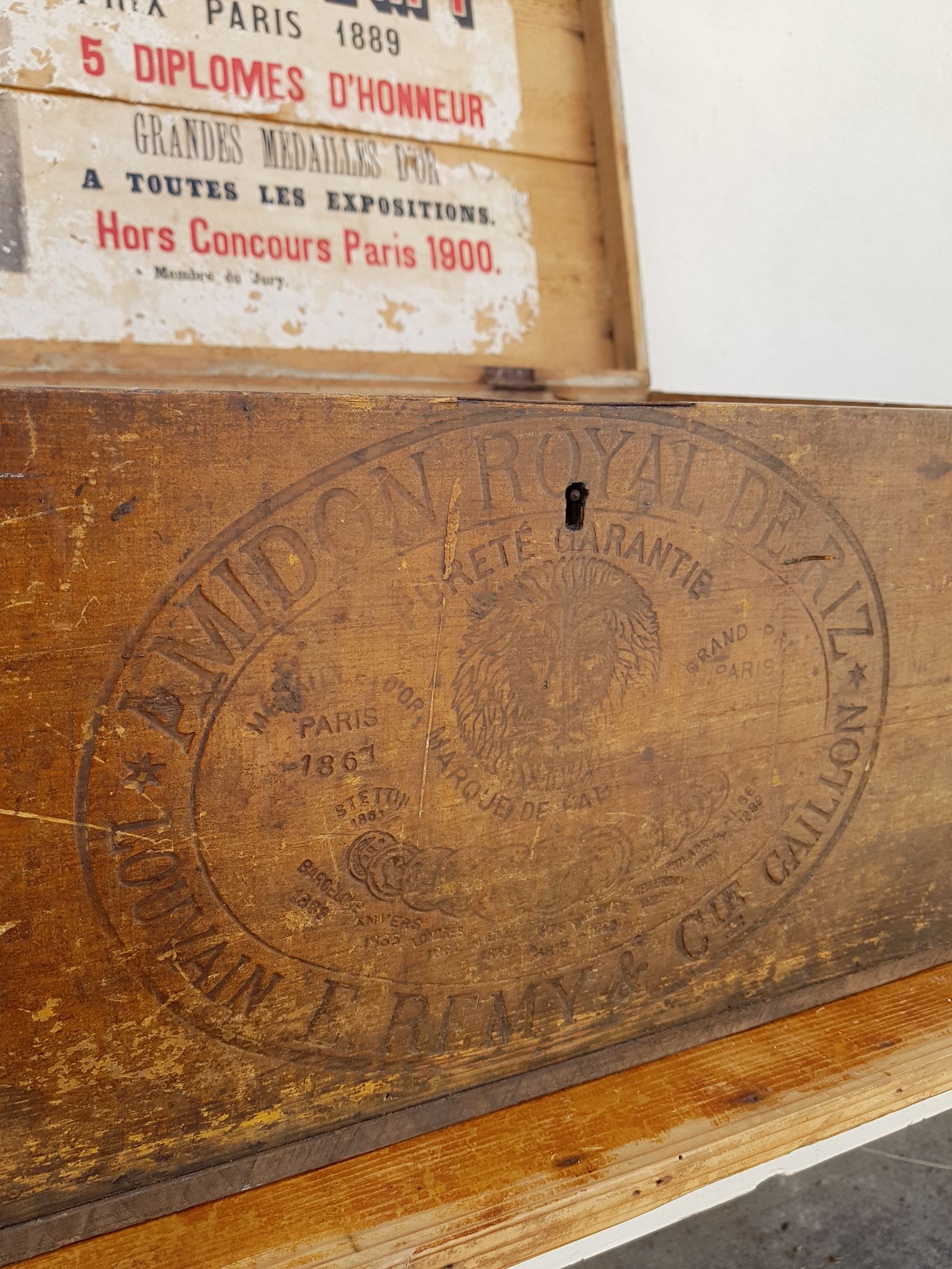 Wooden box