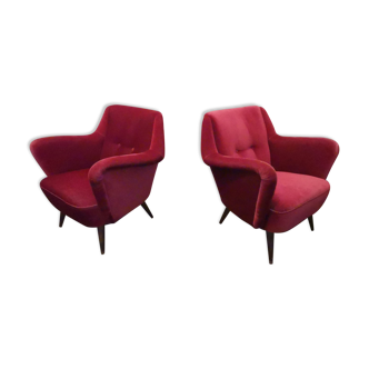 Paire de fauteuils organique des années 50 velours rouge