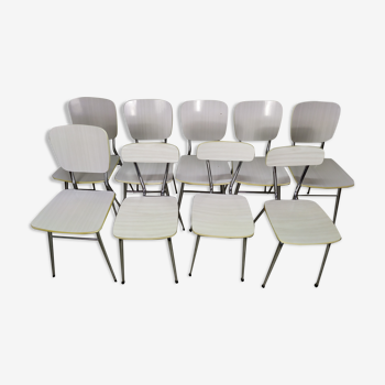 Lot de 9 chaises blanche en formica
