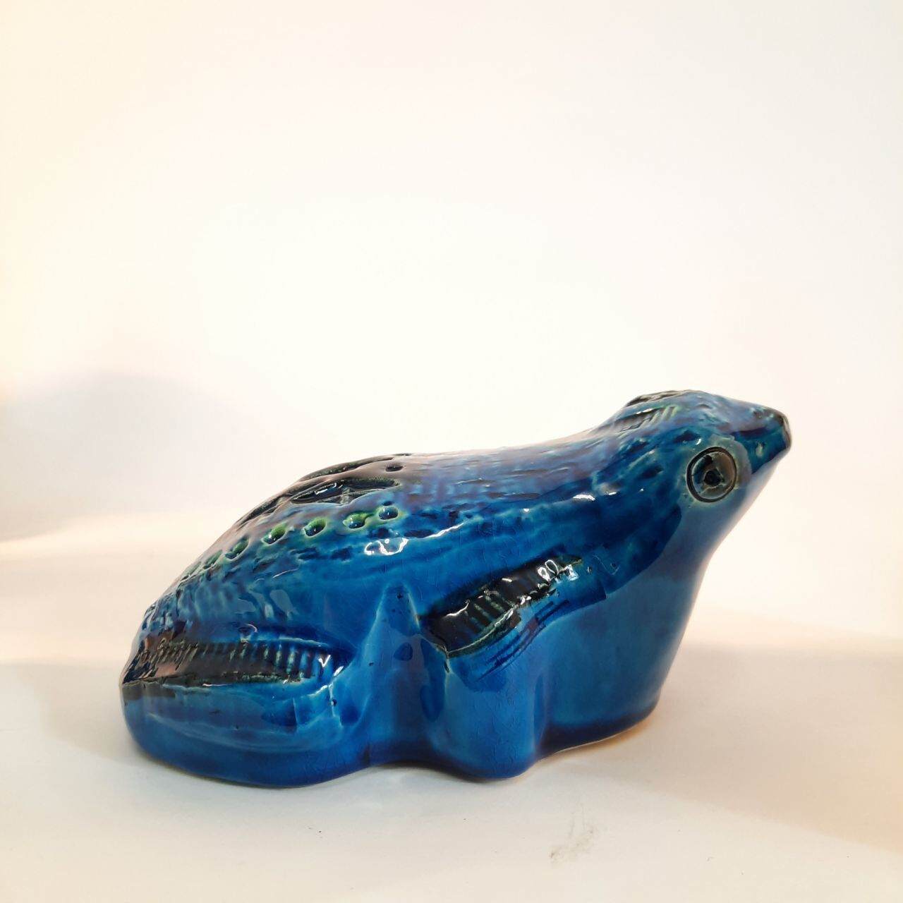 Vintage frog statue, Aldo Londi for Bitossi, Rimini blue series.