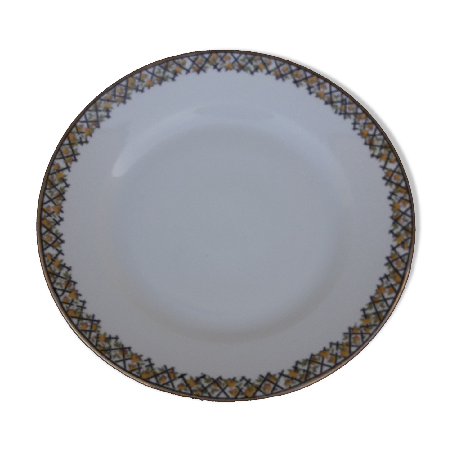 Round porcelain dish U M L diam 31 cm