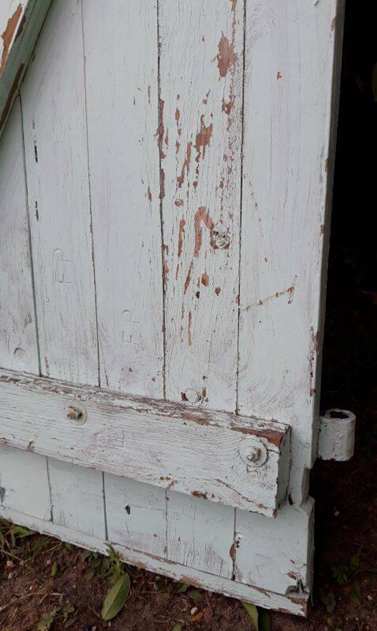 Volet ancien en bois