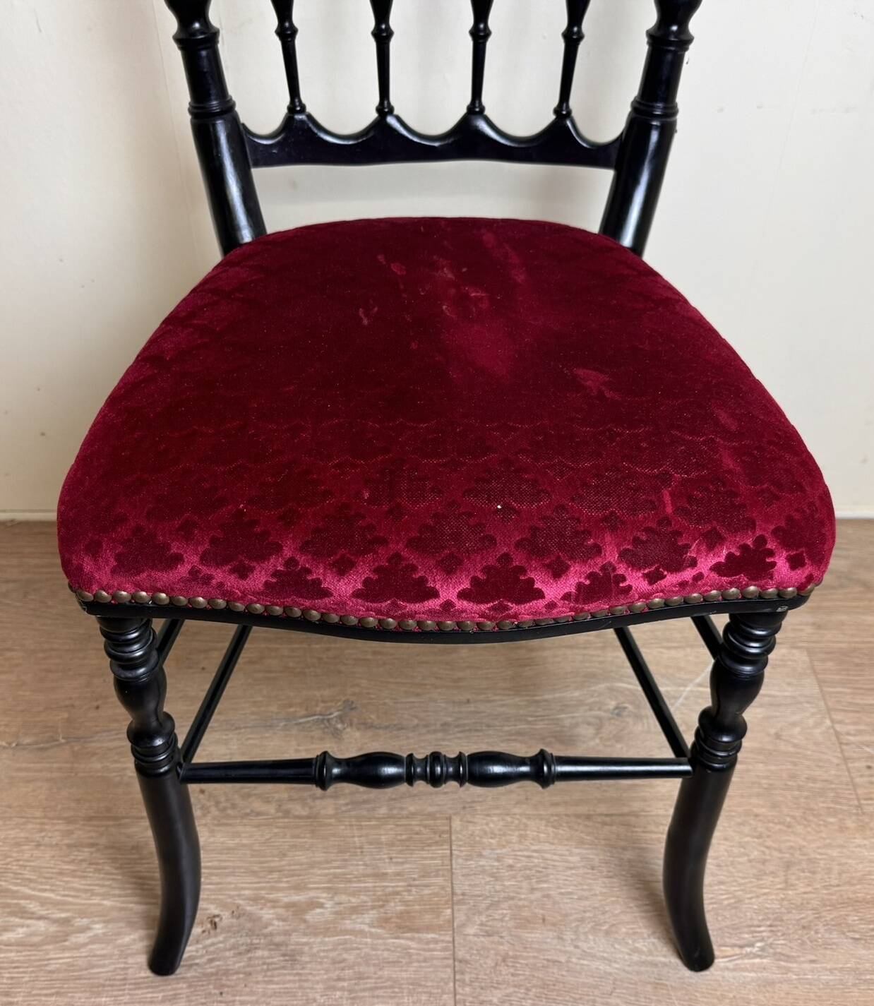 Napoleon III period theater chair