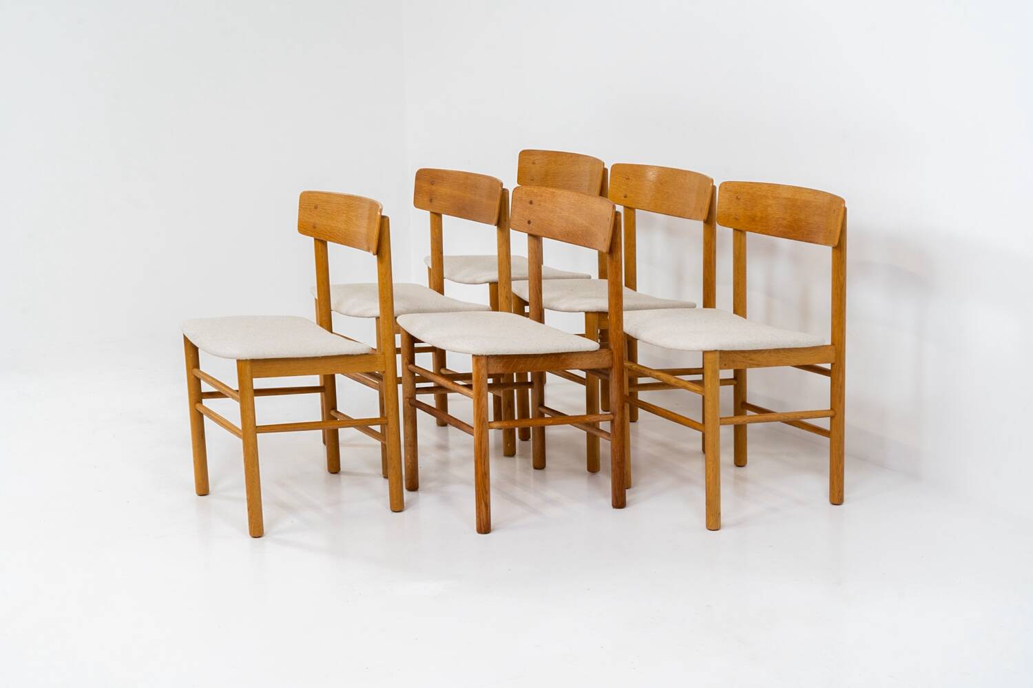 6x Farstrup Model 250 chairs