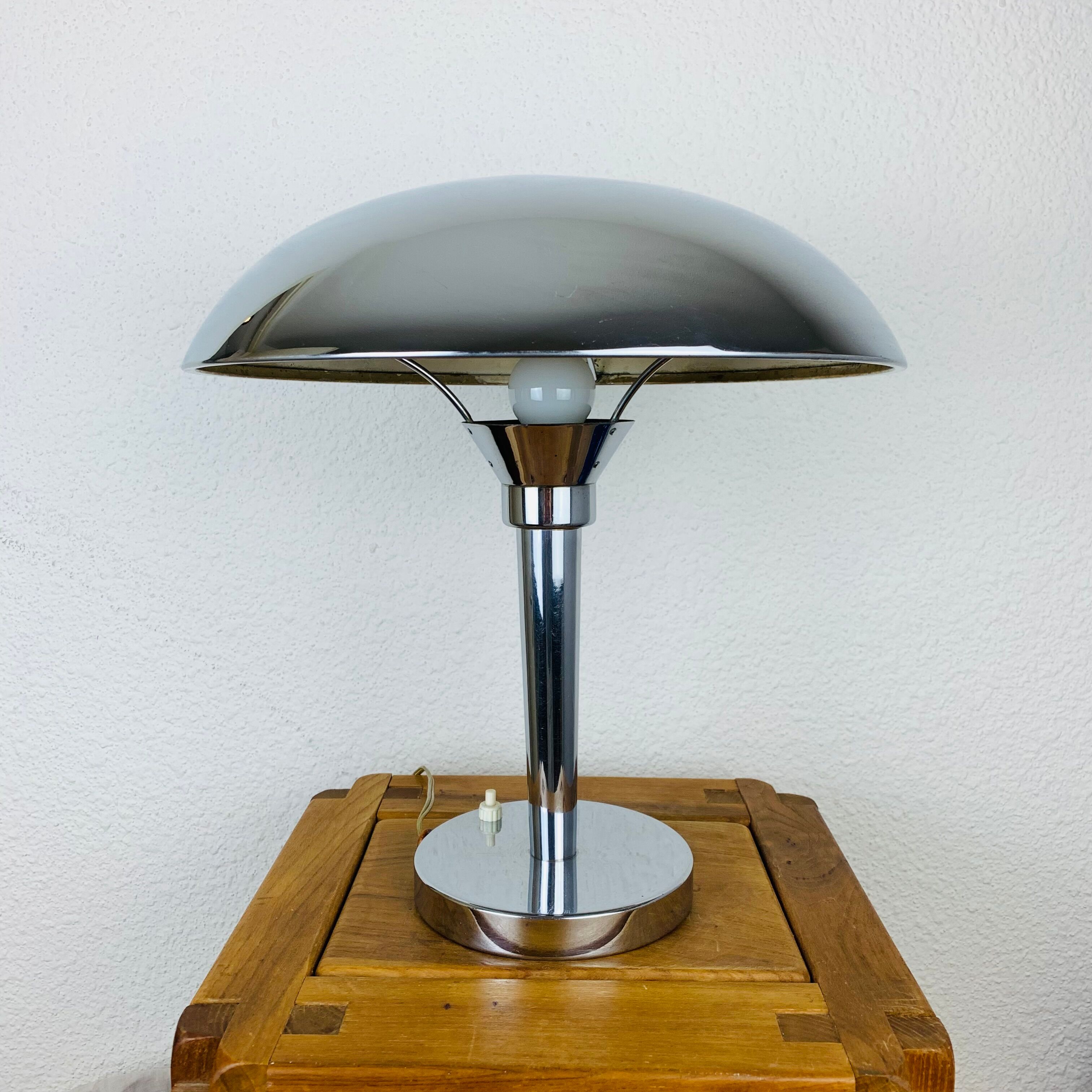 Lamp of the brand Claude