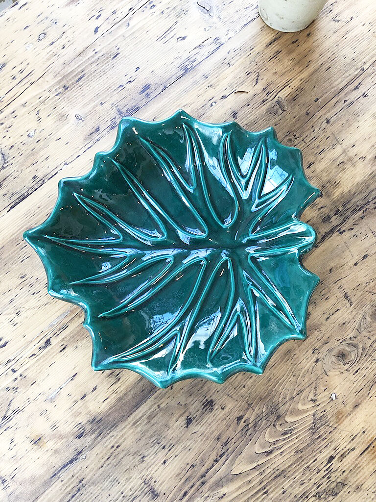 Vallauris green ceramic leaf dish