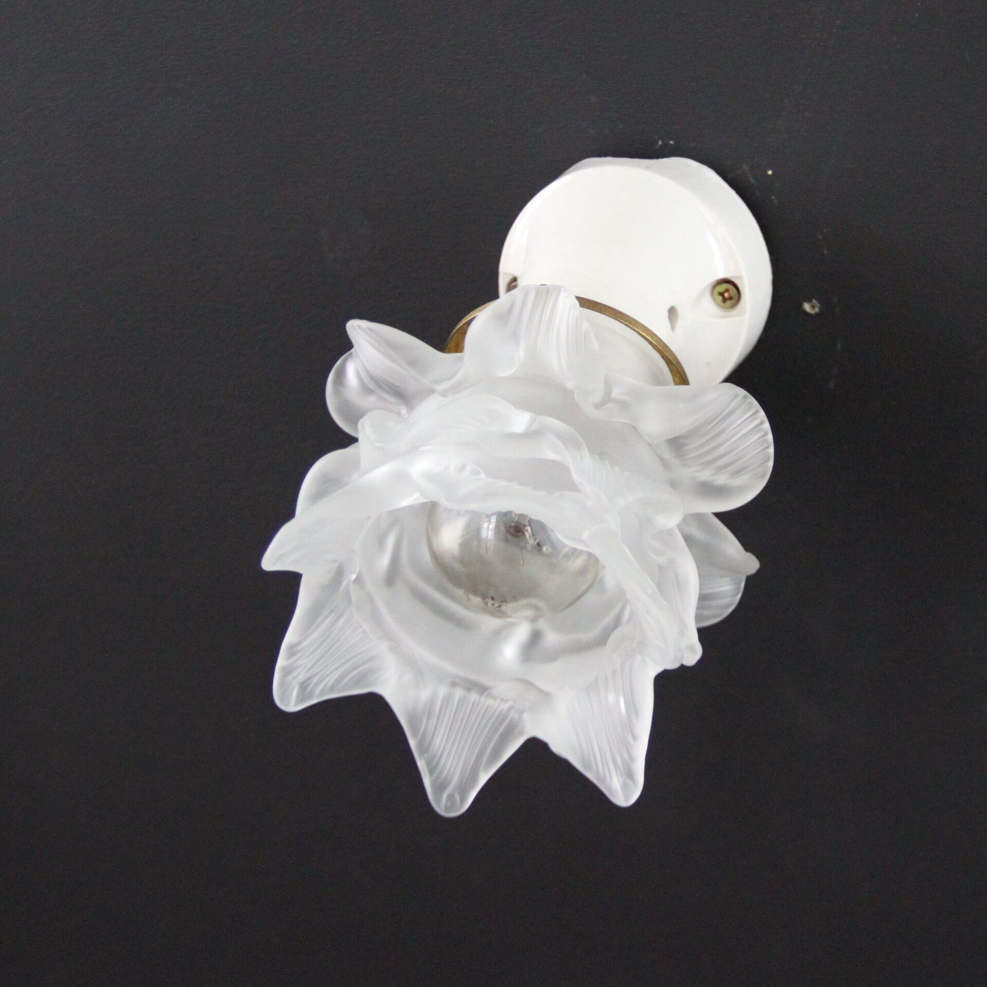 Paire d'appliques murales art déco porcelaine tulipe fleur