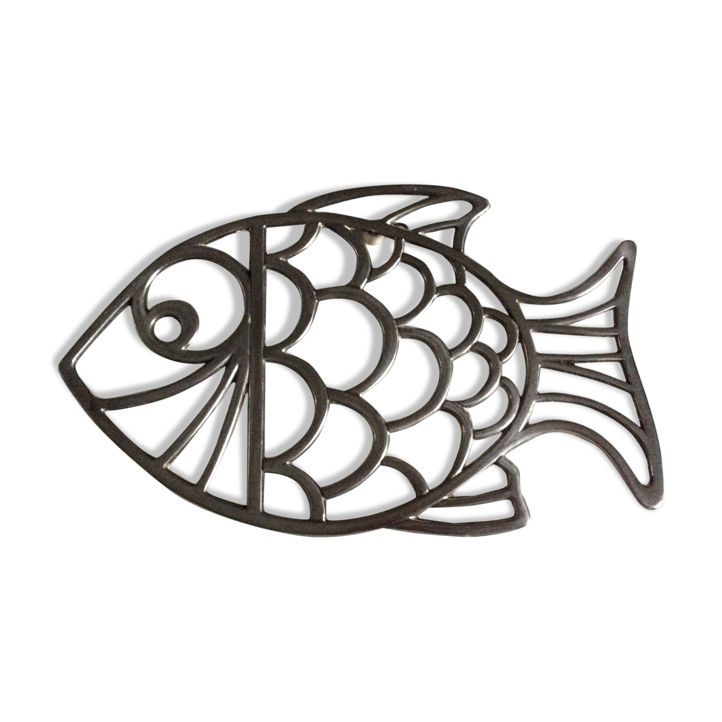 Under the plate vintage silver metal fish Italy