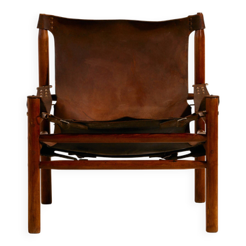 Hungarian calf leather lounge chair