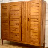 "Weekend" wardrobe in pine of the Landes by Pierre Gautier Delaye for Vergnères, France 1956