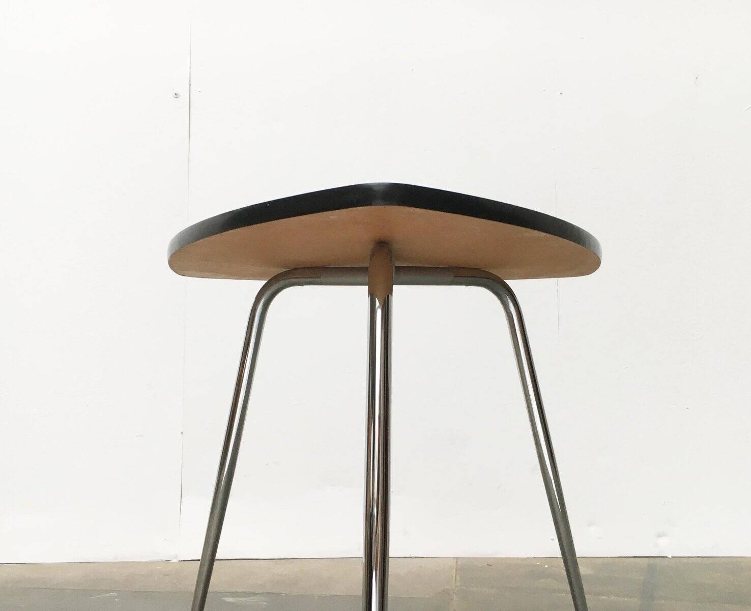 Mid-century German tripod coffee table for Mauser Werke Waldeck.