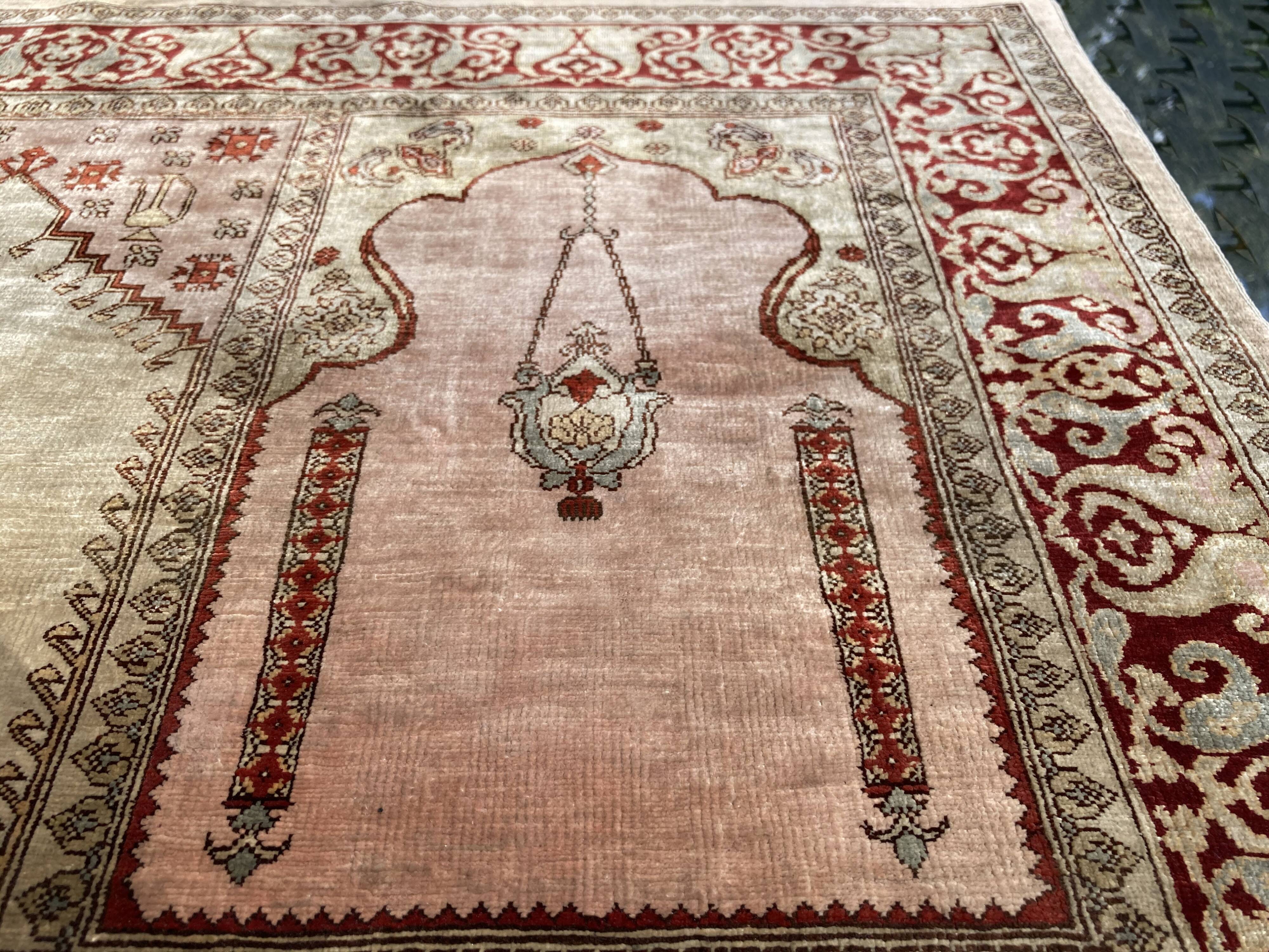 Tapis Istanbul en Soie Signé