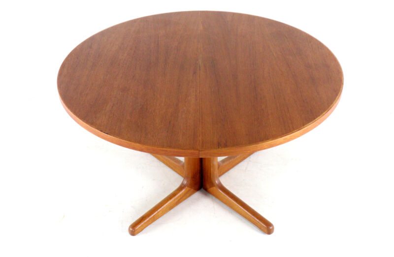 S. Burchardt Nielsen round (2x) extendable dining table danish design teak