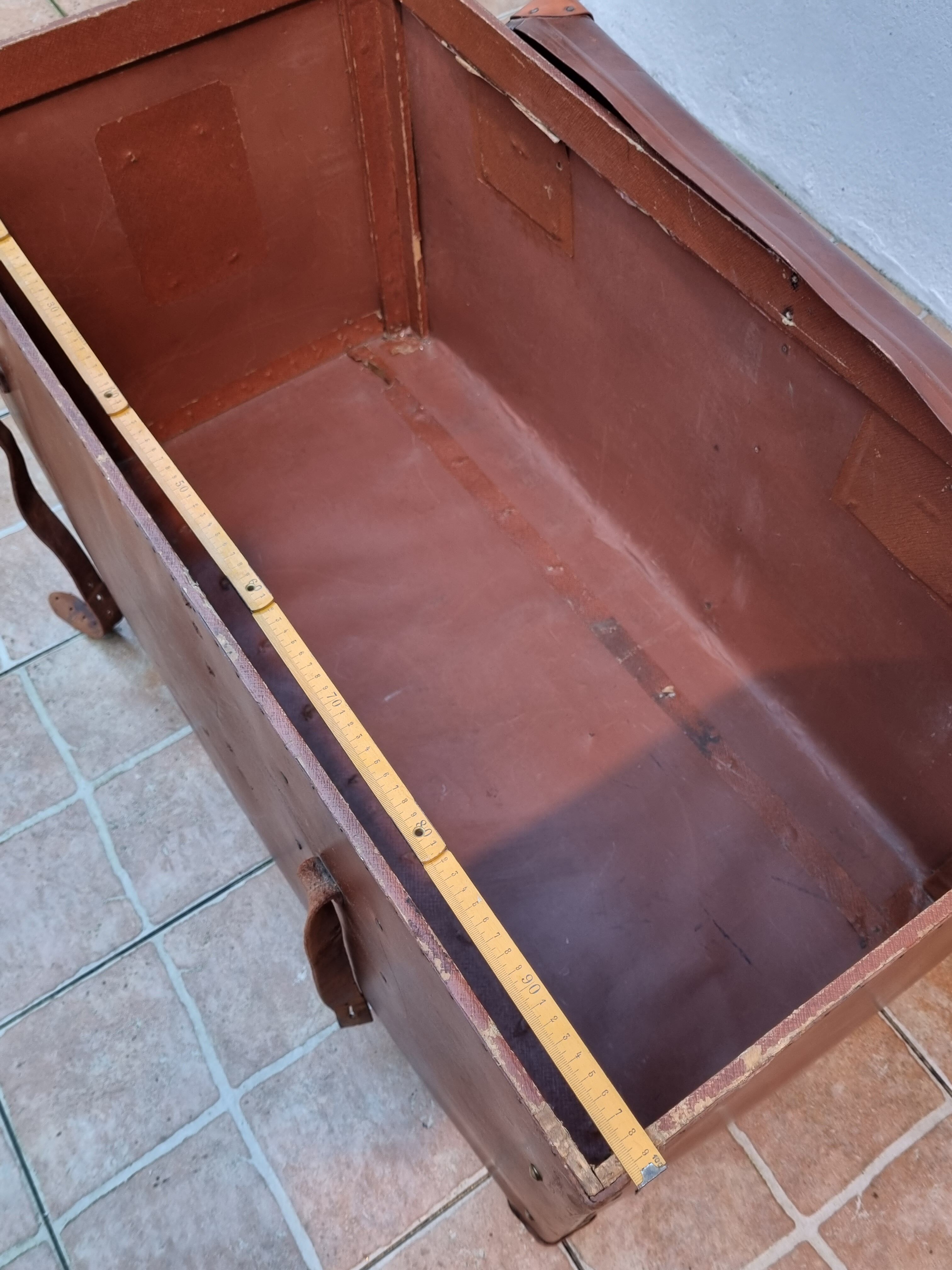 Travel trunk "titan" e&m malard, paris, 30-40s, 100 cm