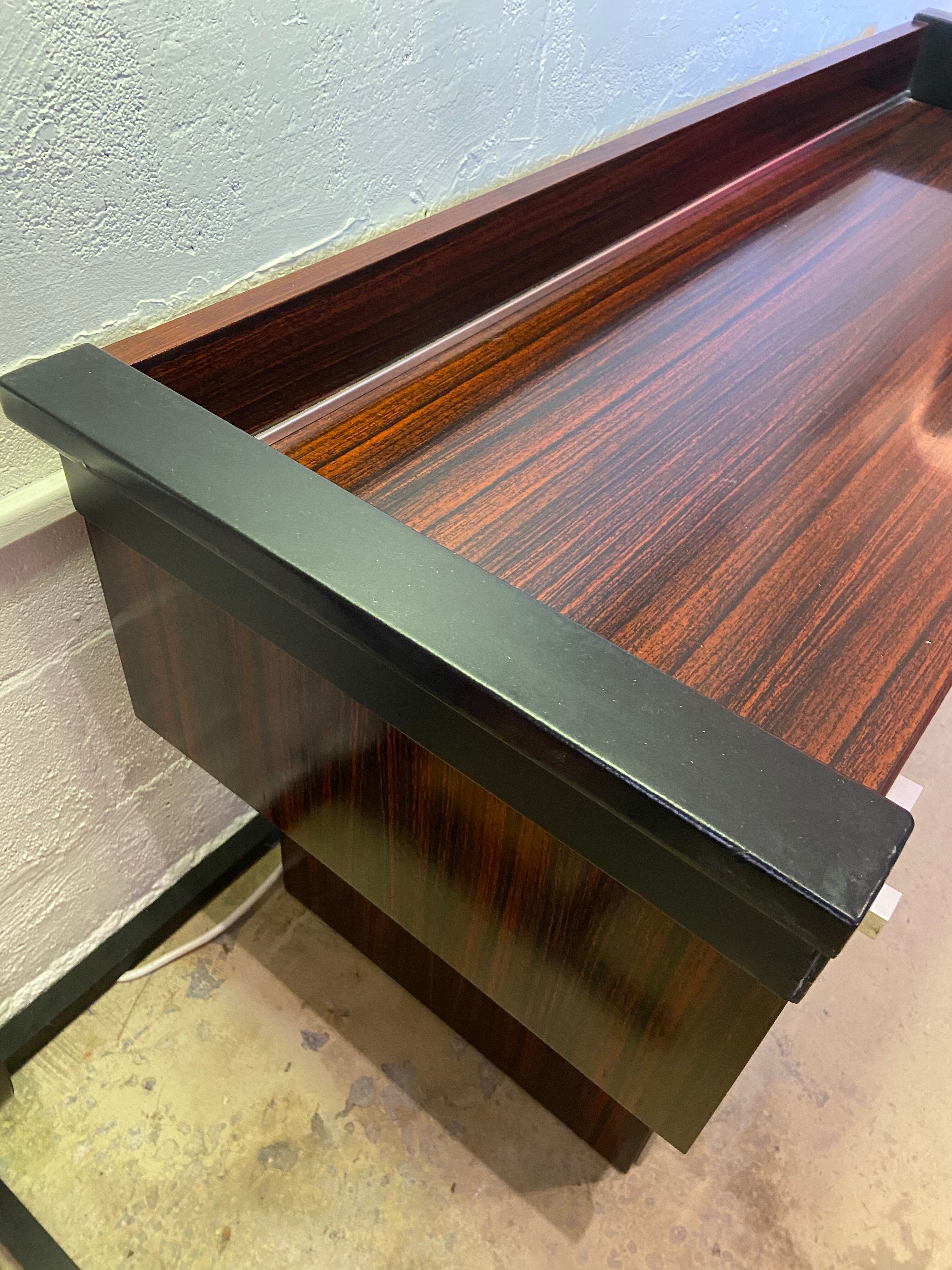 Console 1970 - Palissandre and stainless steel