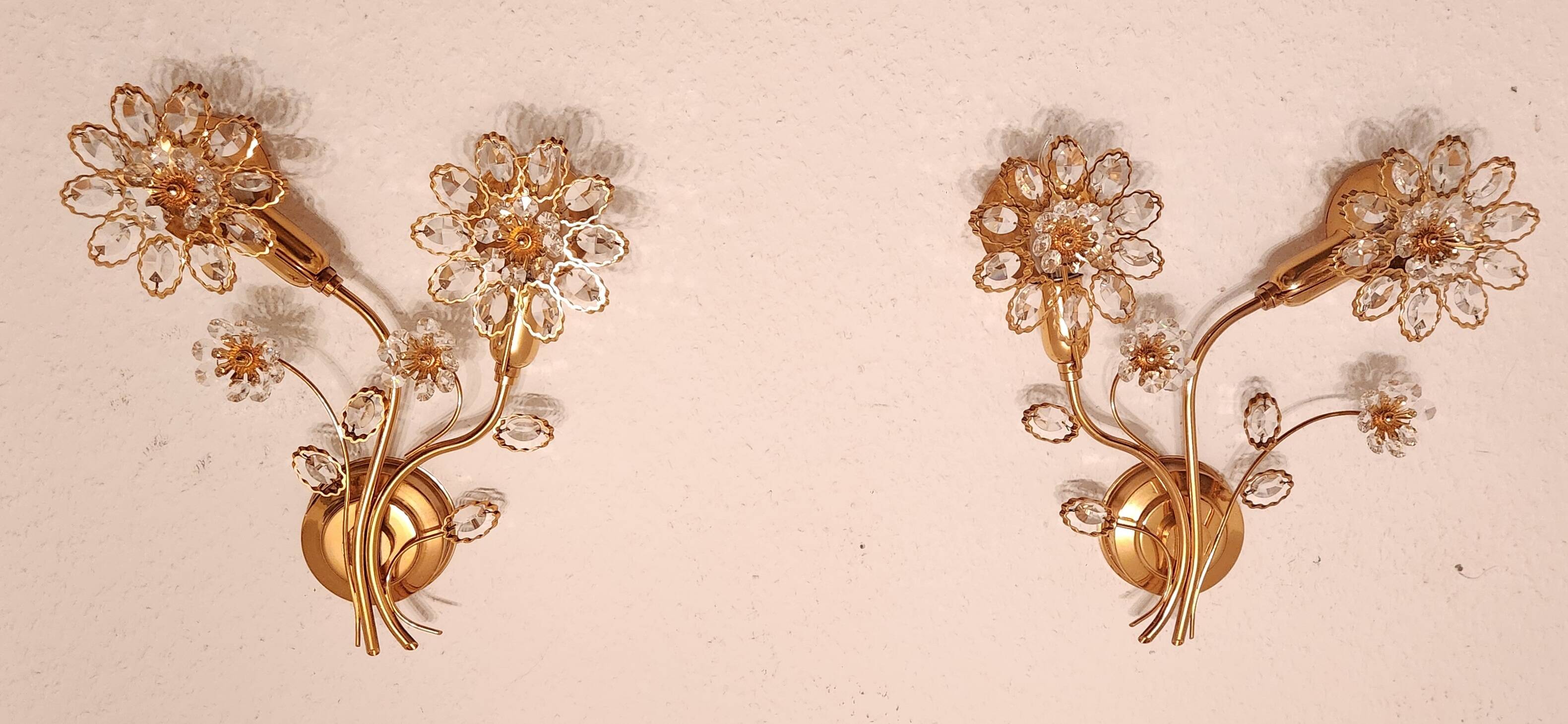 Set Hollywood Regency Wandlampe vergoldet Messing Swarovski-Kristalle Palwa