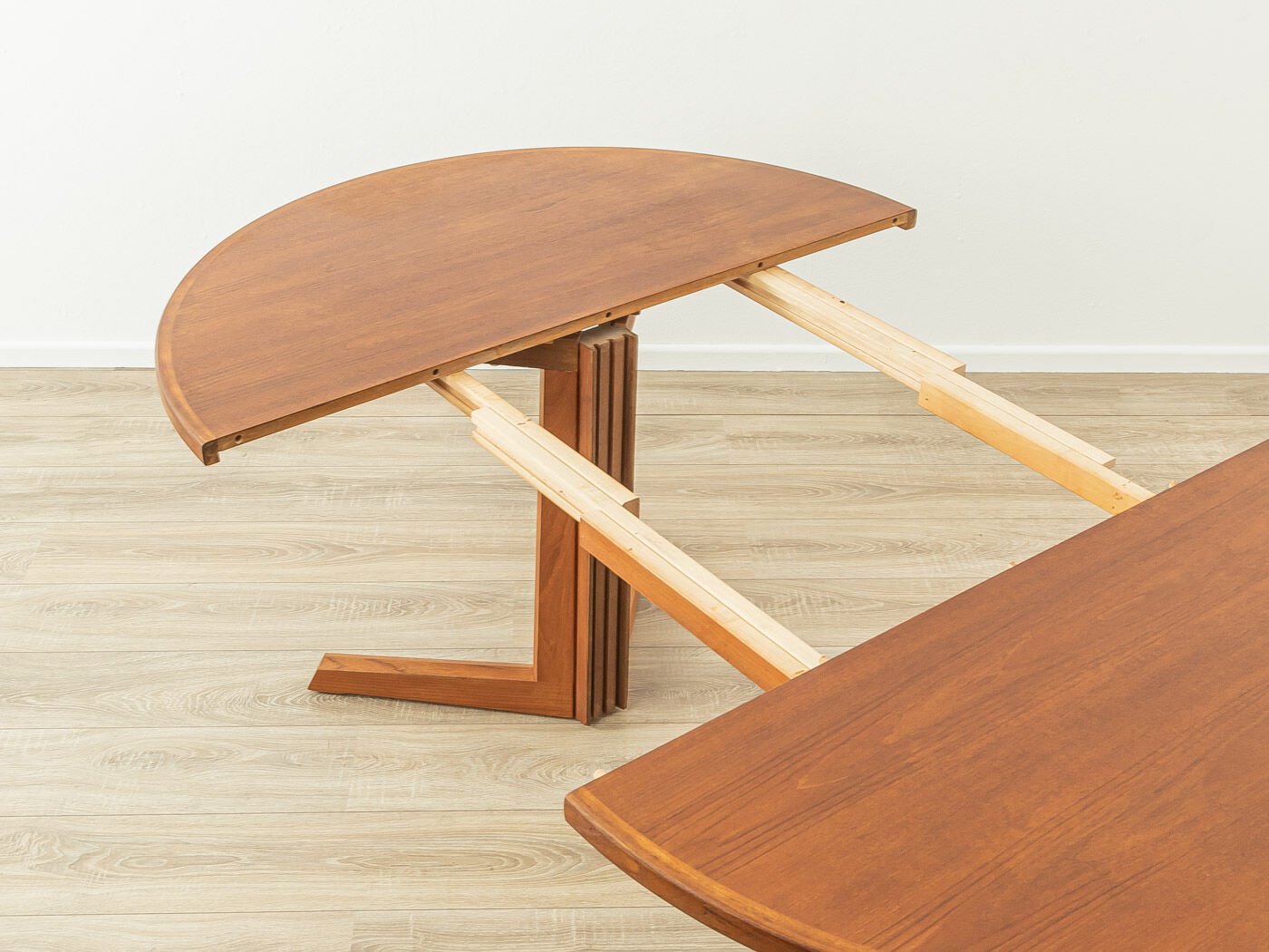 1960s dining table, ø 120 cm