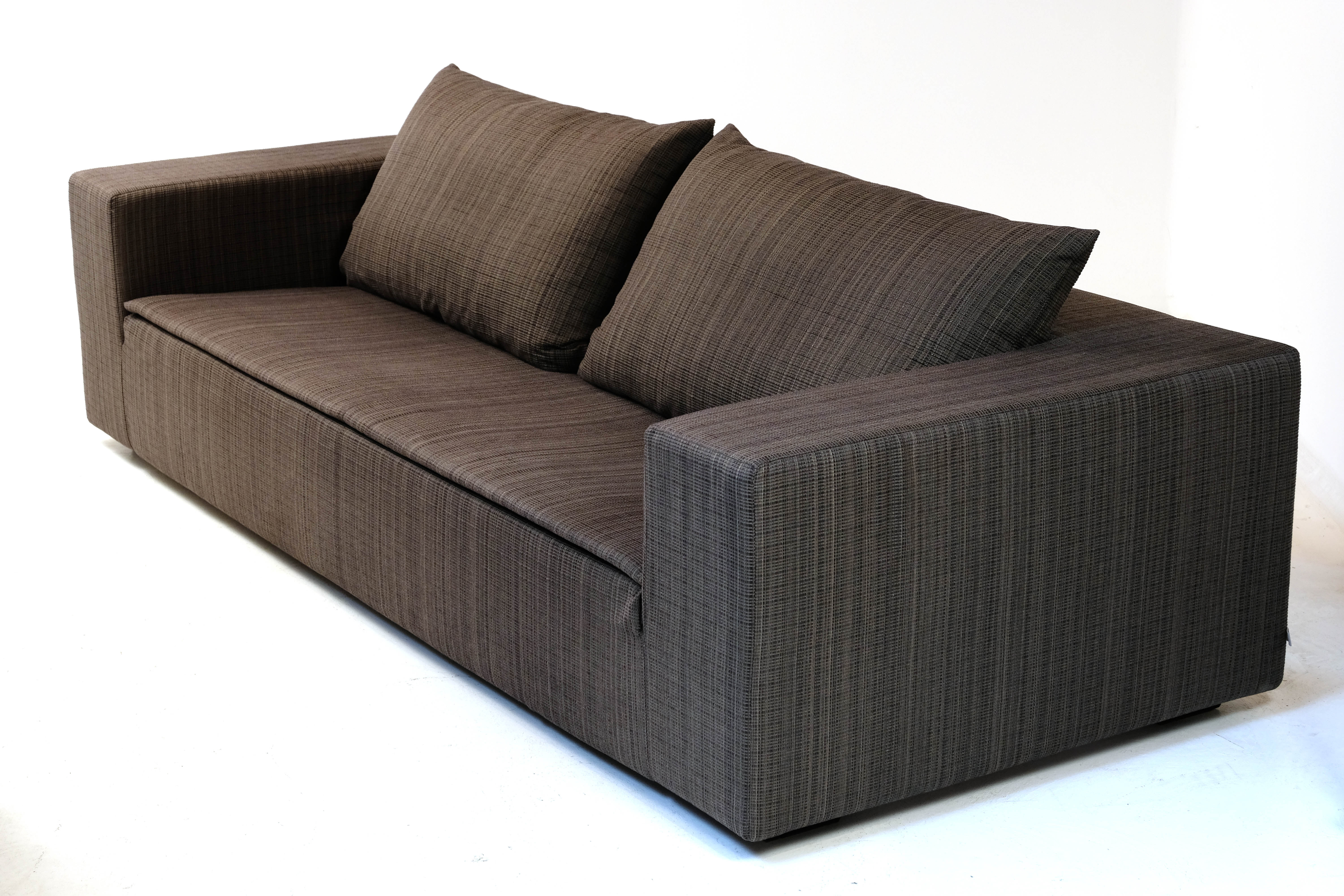 Grembo sofa by Armani Casa silk fabric