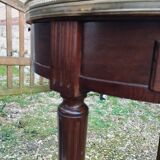 Table bouillotte ancienne avec plateau marbre style louis xvi