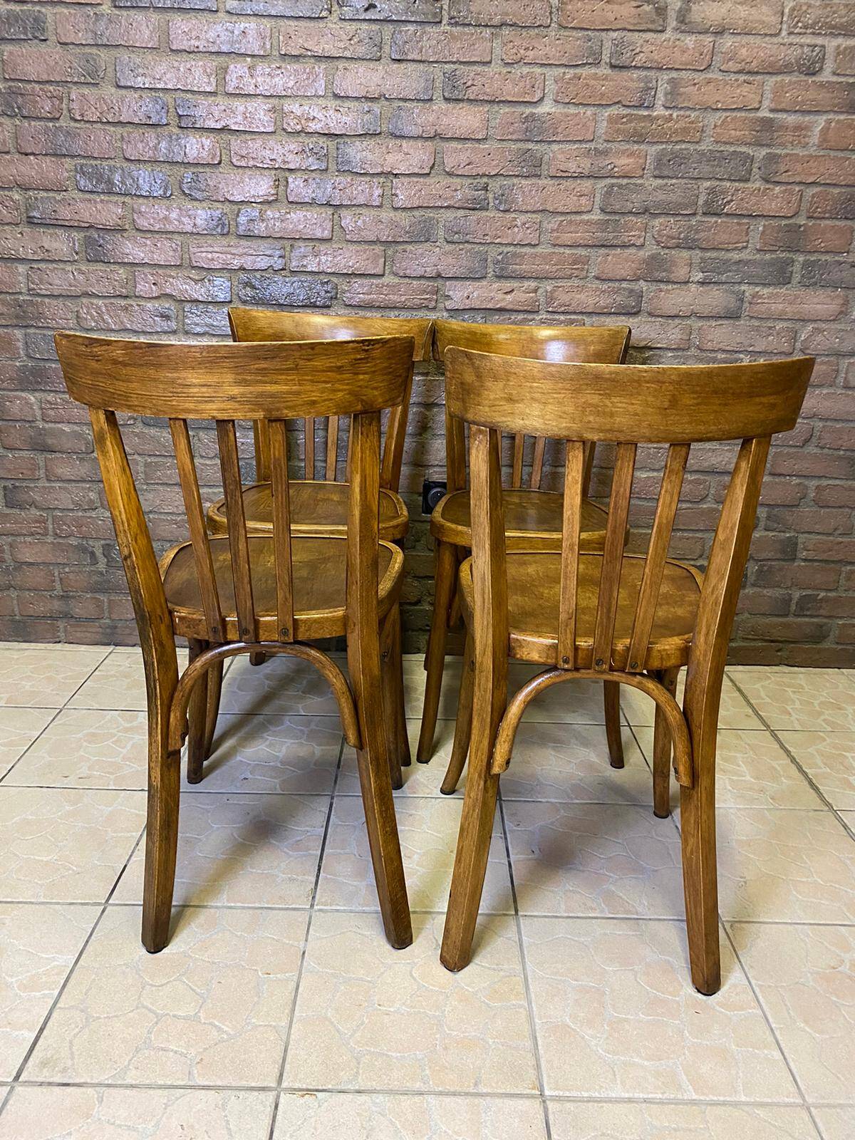 Lot de chaises Fischel