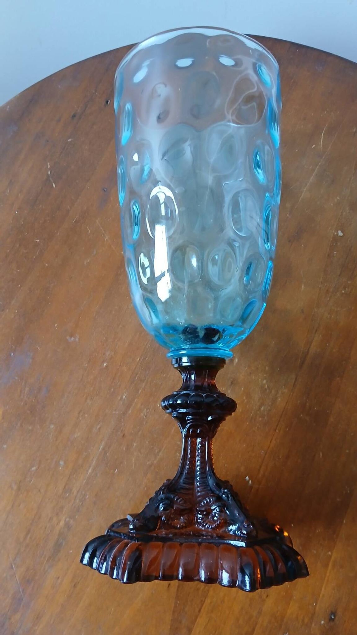 Vase ancien bicolore