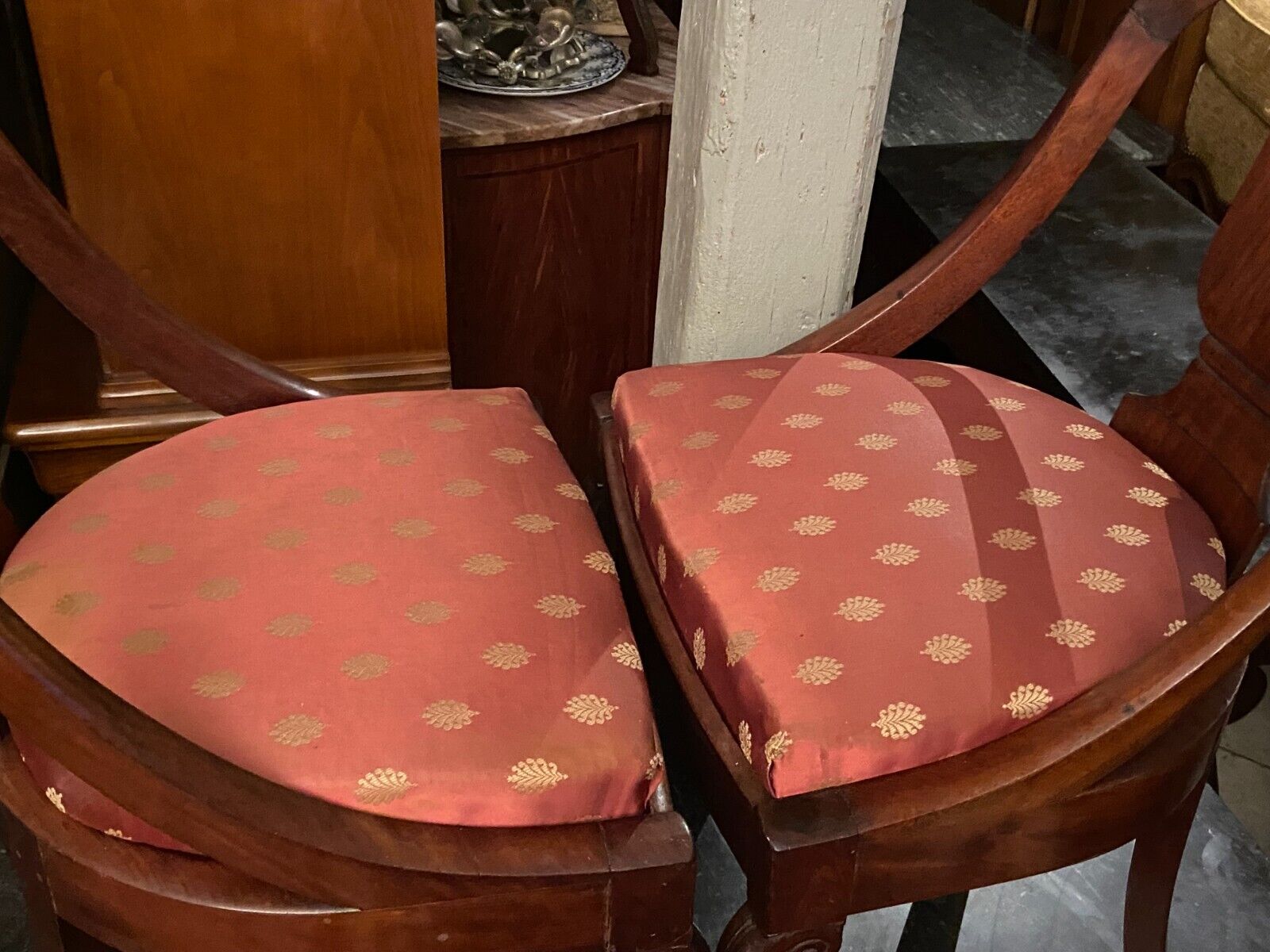 Suite of 6 gondola chairs in solid mahogany period early nineteenth Restoration