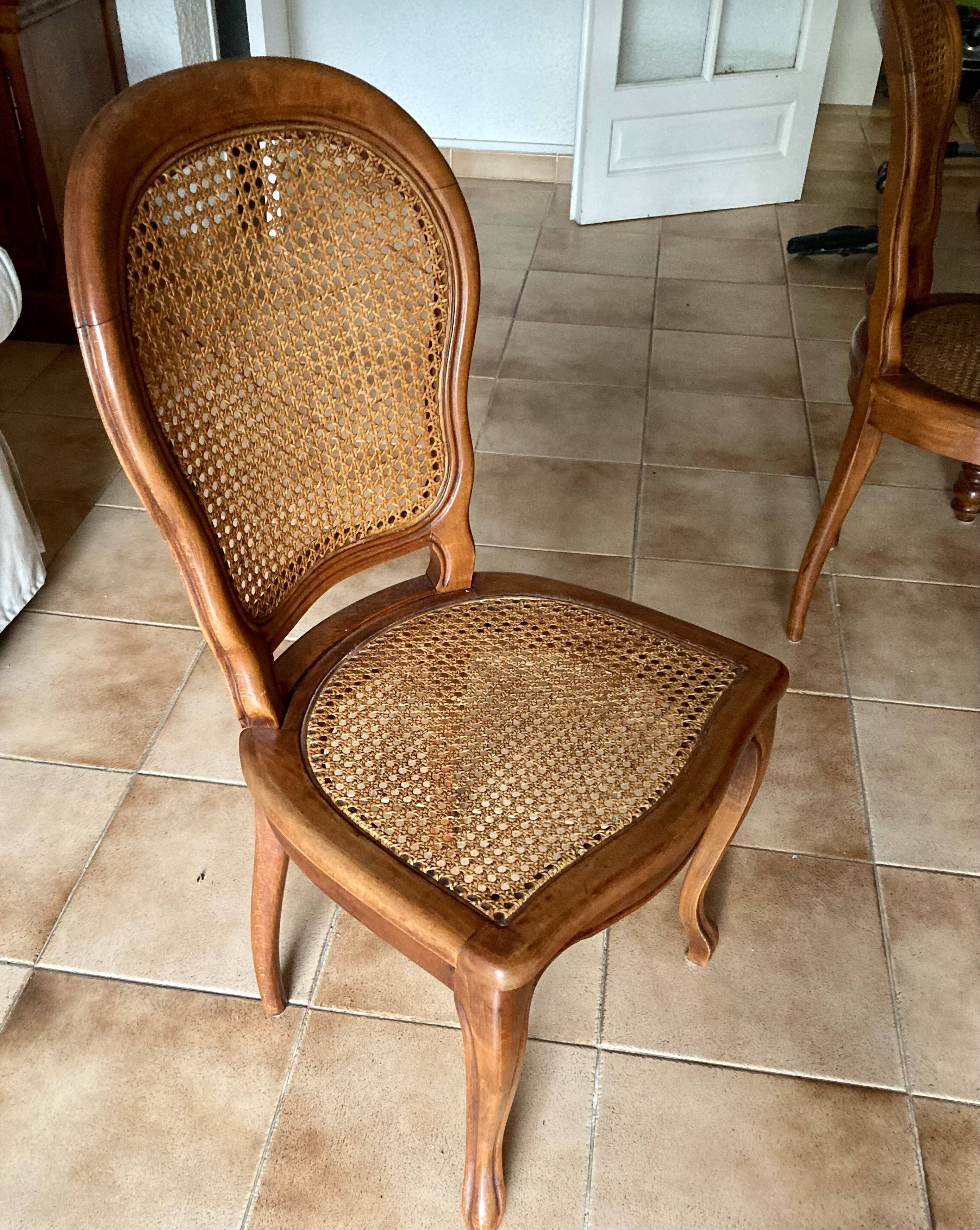 Extendable table and 6 antique caned chairs Louis XV style vintage cherry wood