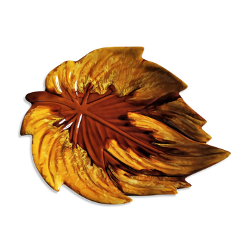 Vallauris 'Leaf of Charm' fruit cup