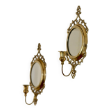 Paire d'appliques suédoises du milieu du siècle en laiton avec miroir