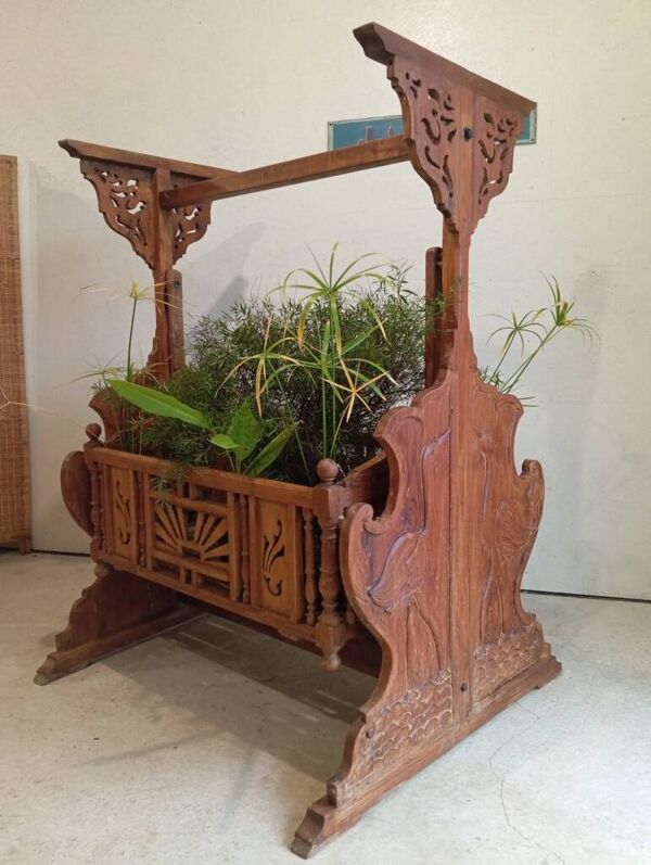 Berceau balancelle teck massif sculpté