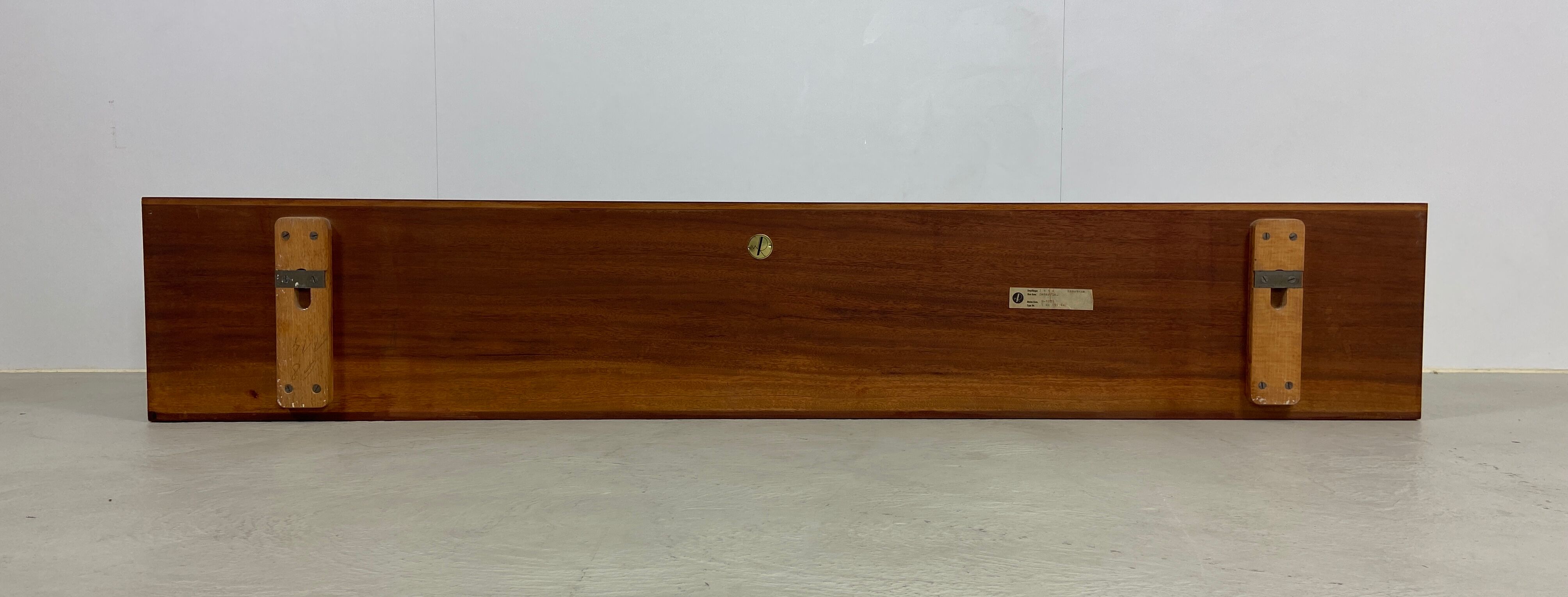 U-Wall shelf by Walter Wirz for Wilhelm Renz