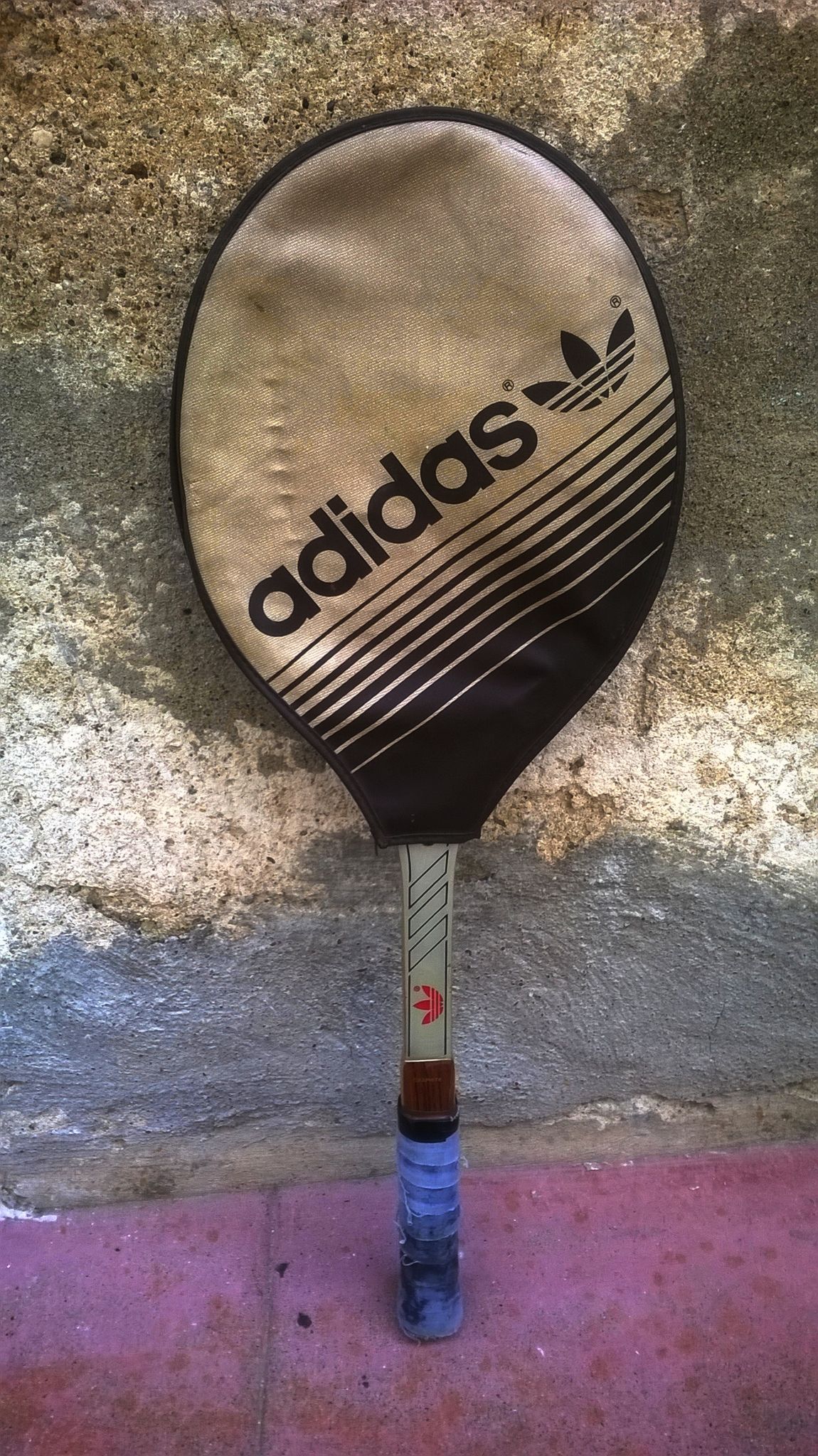 Raquette de tennis vintage