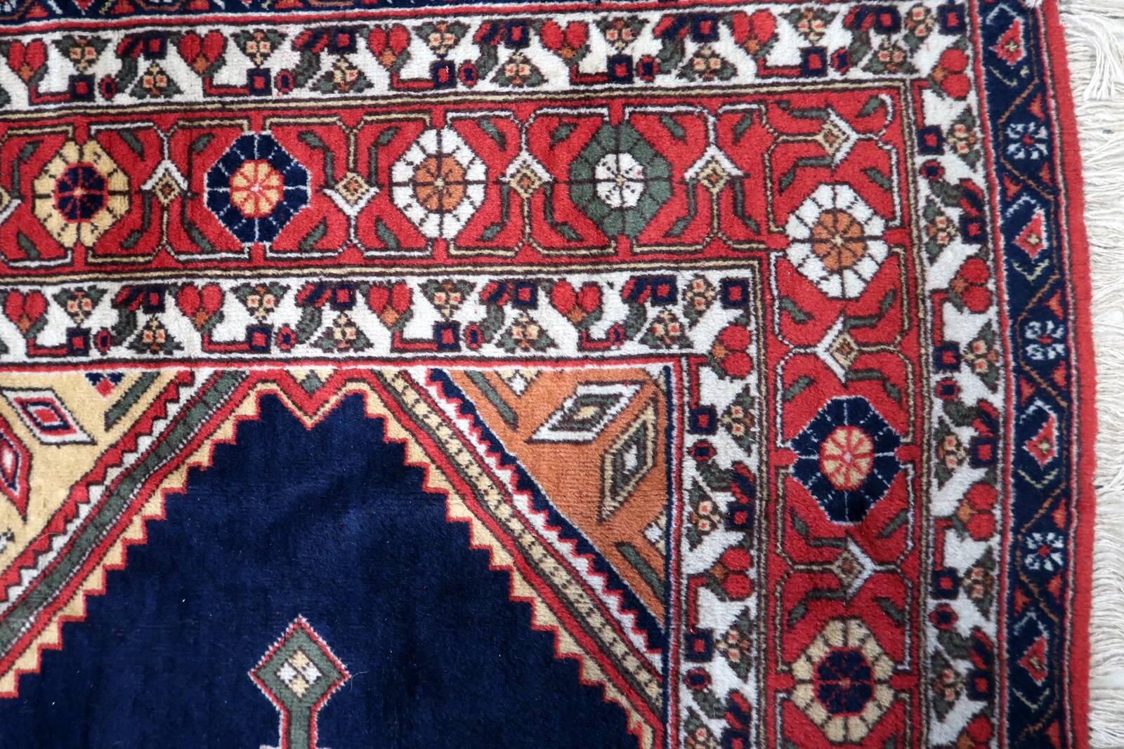 Handmade vintage Persian Afshar rug 198cm x 302cm, 1950s